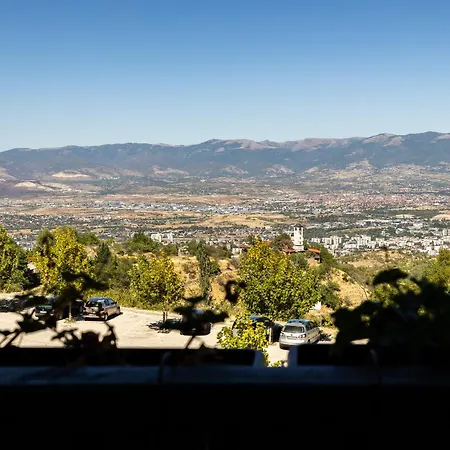 Hotel Macedonian Village & *