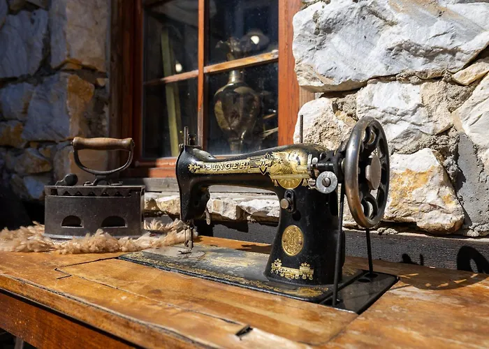 Hotel Macedonian Village &