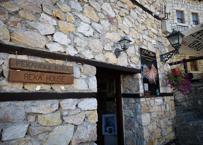 Macedonian Village & *